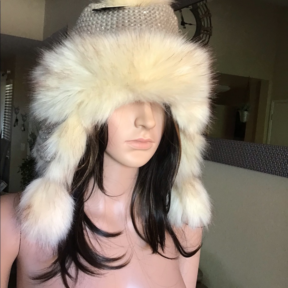 Fashion - Picture 5 of 5